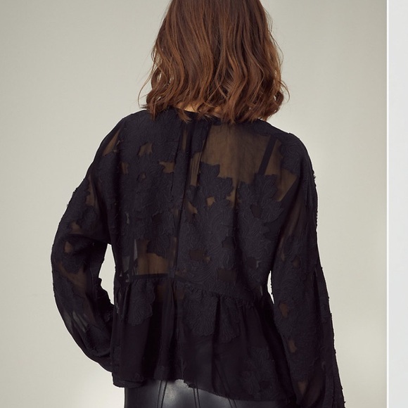 Black blouse - Picture 5 of 6